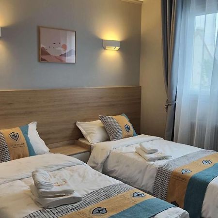 Chambre Pour 2 Personnes Avec Lit Separe Dans La Banlieue Parisienne Bondy Exterior photo